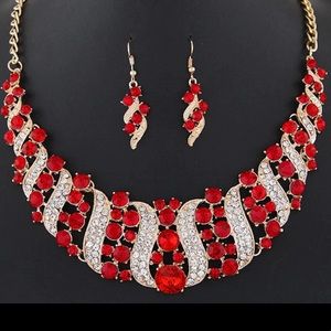 Set Crystal Earrings/Necklace